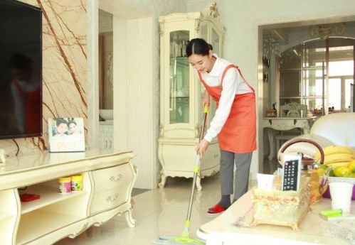 月入过万的北京保姆 职业转型还是婚姻阶梯？